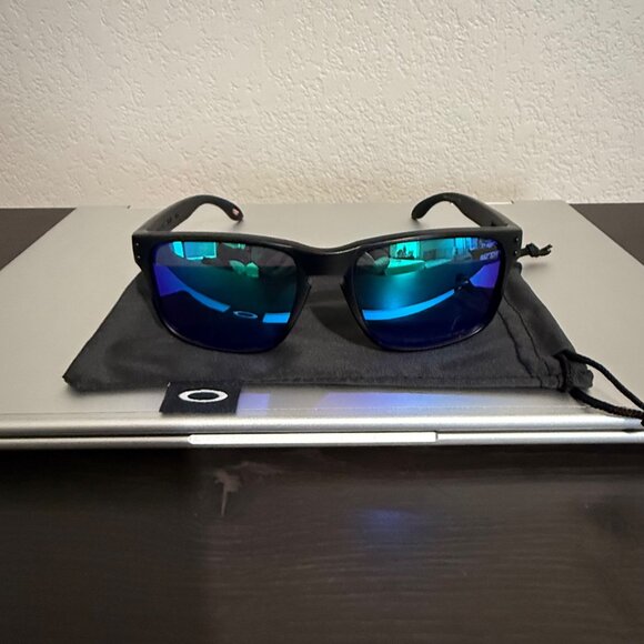 OO9102 Oakley Holbrook USA Flag Collection Green Reflective Lenses - Picture 3 of 8